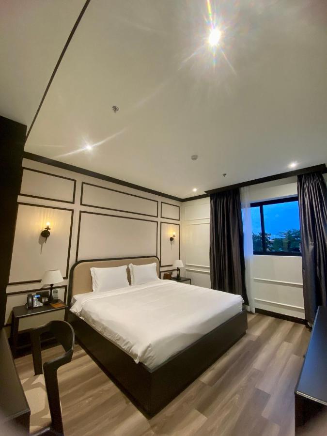 Khach San Robin Gia Nghia Hotell Eksteriør bilde