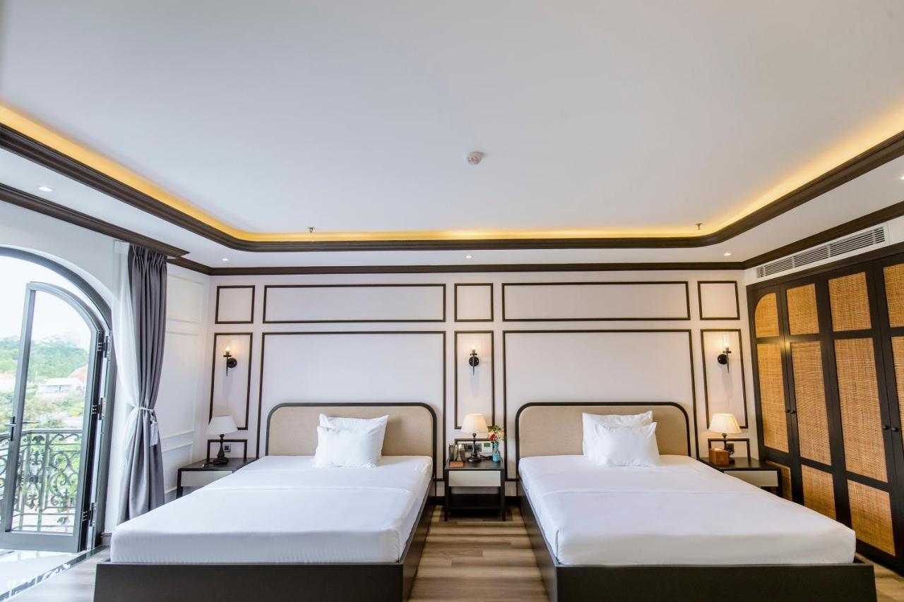 Khach San Robin Gia Nghia Hotell Eksteriør bilde